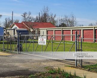 Photo 3 of Storage Rentals of America - 614 South Highway 365, Mayflower, AR