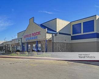 Photo 2 of Avid Storage - 8015 Geyer Springs Road, Little Rock, AR
