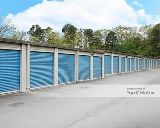 Photo 3 of Avid Storage - 2010 South University Avenue, Little Rock, AR