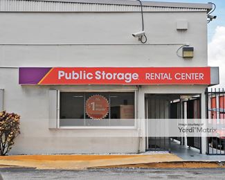 Photo 1 of Public Storage - 1650 West Oakland Park Blvd, Oakland Park, FL