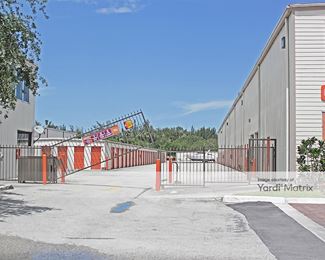 Photo 2 of Public Storage - 5408 South University Drive, Davie, FL