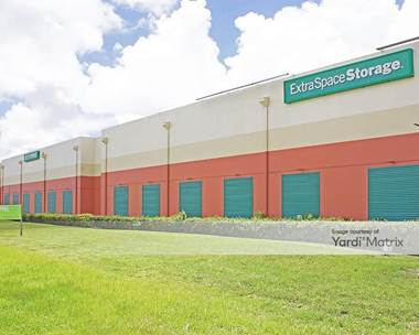 Storage Units for Rent available at 6550 West State Road 84, Davie, FL 33317