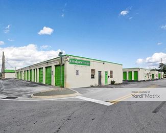 Photo 3 of Extra Space Storage - 3595 NE 5th Avenue, Oakland Park, FL