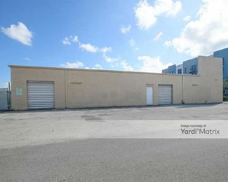 Photo 4 of Extra Space Storage - 521 NE 35th Street, Oakland Park, FL