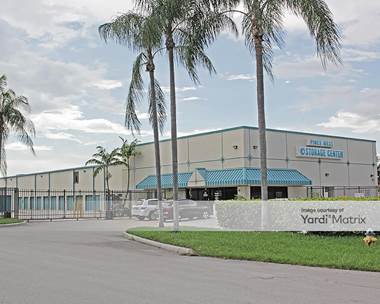 Storage Units for Rent available at 400 NW 172nd Avenue, Pembroke Pines, FL 33029
