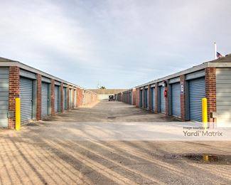 Photo 5 of Public Storage - 9740 Stroud Drive, Houston, TX