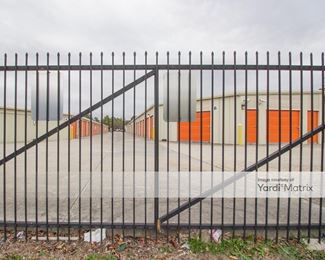 Photo 5 of Public Storage - 15145 Ella Blvd, Houston, TX