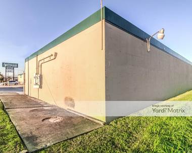 Storage Units for Rent available at 15340 Kuykendahl Road, Houston, TX 77090