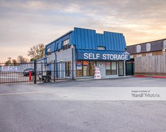 Photo 1 of Your Storage Place - 9333 Westheimer Road, Houston, TX