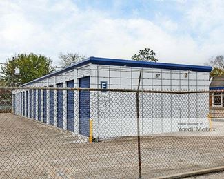 Photo 2 of Curio Storage - 12220 Beechnut, Houston, TX