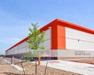Photo 3 of Public Storage - 5200 Gulfton Street, Houston, TX