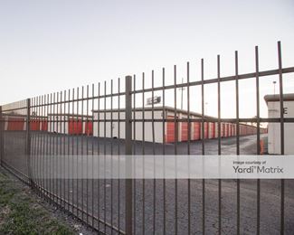 Photo 4 of Public Storage - 14050 Northwest Fwy, Houston, TX