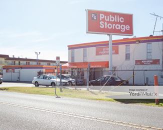 Photo 2 of Public Storage - 9710 Plainfield Road, Houston, TX