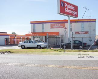Photo 3 of Public Storage - 9710 Plainfield Road, Houston, TX