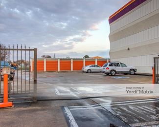 Photo 2 of Public Storage - 6456 Highway 6 North, Houston, TX
