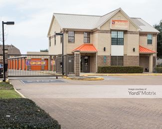 Photo 1 of Public Storage - 2900 Woodland Park Drive, Houston, TX