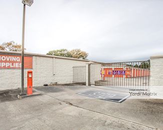 Photo 5 of Public Storage - 4330 FM 1960 Road West, Houston, TX