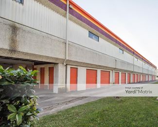 Photo 5 of Public Storage - 2415 Mangum Road, Houston, TX