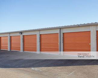 Photo 5 of Public Storage - 2603 Joel Wheaton Road, Houston, TX
