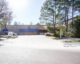 Photo 3 of Extra Space Storage - 4455 Panther Creek Pine, The Woodlands, TX