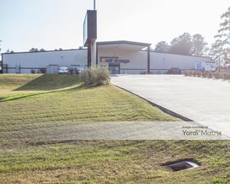 Photo 5 of Extra Space Storage - 15261 Highway 105 West, Montgomery, TX