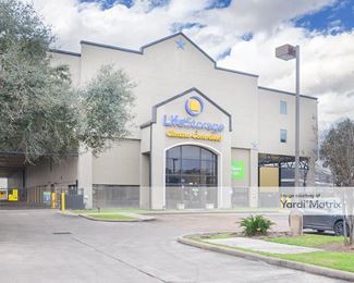 Photo 2 of Extra Space Storage - 5415 Bissonnet Street, Houston, TX