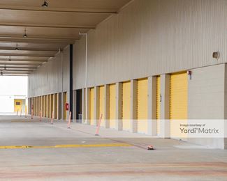 Photo 3 of Extra Space Storage - 5415 Bissonnet Street, Houston, TX