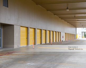 Photo 4 of Extra Space Storage - 5415 Bissonnet Street, Houston, TX