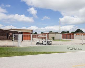 Photo 2 of Master Mini Storage - 14122 Hirschfield Road, Tomball, TX