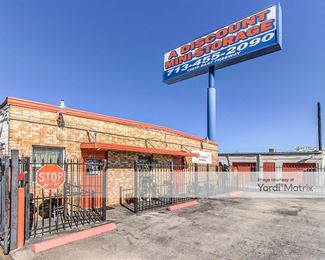 Photo 3 of Heights Mini Storage - 1600 Cordell Street, Houston, TX