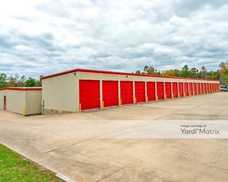 Photo 3 of 10 Federal Self Storage - 13425 Cedar Hill Drive, Montgomery, TX