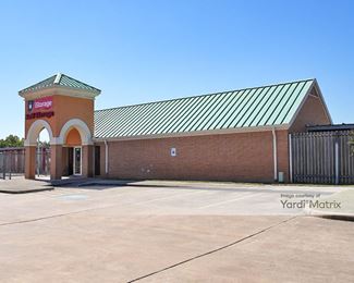 Photo 2 of iStorage - 4177 Highway 6 North, Houston, TX