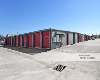 Photo 3 of iStorage - 4177 Highway 6 North, Houston, TX