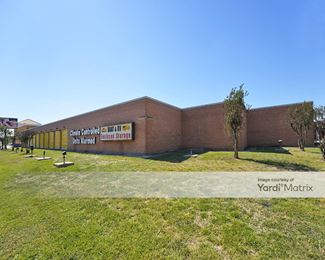 Photo 6 of iStorage - 4177 Highway 6 North, Houston, TX