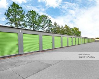 Photo 3 of Extra Space Storage - 8902 Jones Road, Houston, TX