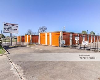 Photo 1 of Bear Creek Mini Storage - 17730 Kieth Harrow Blvd, Houston, TX