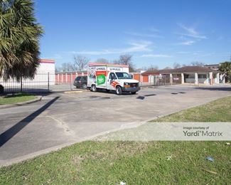 Photo 3 of Public Storage - 10200 South Main Street, Houston, TX