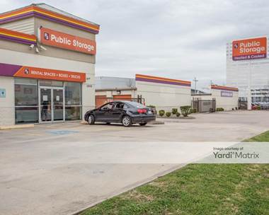Storage Units for Rent available at 11900 Katy Freeway Road, Houston, TX 77079