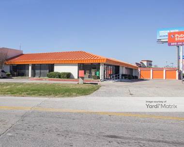 Storage Units for Rent available at 9811 North Fwy, Houston, TX 77037