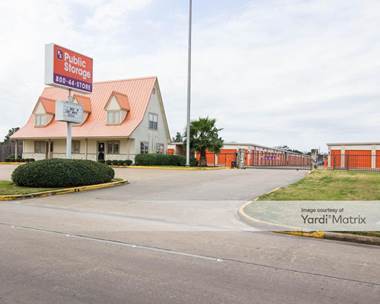 Storage Units for Rent available at 150 Dominion Drive, Katy, TX 77450