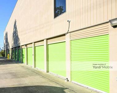 Storage Units for Rent available at 5425 Katy Fwy, Houston, TX 77007