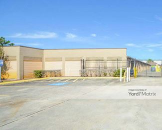 Photo 2 of Extra Space Storage - 13300 West Little York Road, Houston, TX