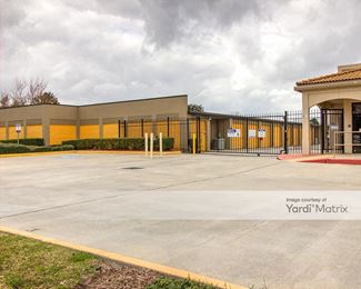 Photo 5 of Extra Space Storage - 13300 West Little York Road, Houston, TX