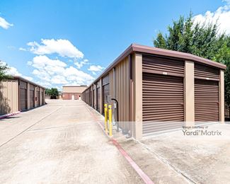 Photo 3 of Storage King USA - 5905 Highway 6 North, Houston, TX