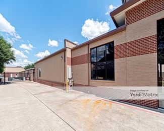 Photo 4 of Storage King USA - 5905 Highway 6 North, Houston, TX