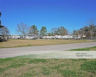 Photo 4 of Spring Stuebner Storage - 5826 Spring Stuebner Road, Spring, TX
