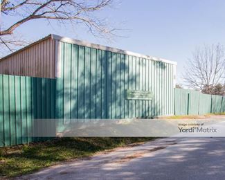 Photo 3 of Woodlands Mini Storage - 1745 Sawdust Road, Spring, TX