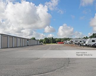 Photo 5 of Katy Freeway Boat-RV Storage - 27227 Katy Fwy, Katy, TX