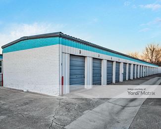 Photo 2 of Extra Space Storage - 12151 Ormandy Street, Houston, TX