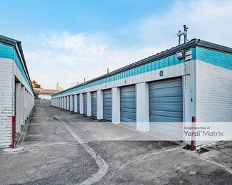 Photo 5 of Extra Space Storage - 12151 Ormandy Street, Houston, TX